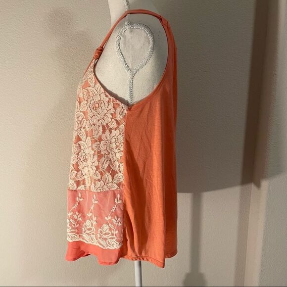 REWIND NWT Pink Tank Top w/ Cream Lace Front, Fixed Wooden buttons, Size M - Picture 7 of 8